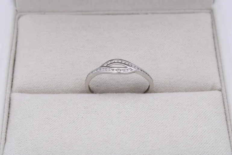 Anillo Ivet Oro Blanco 18K