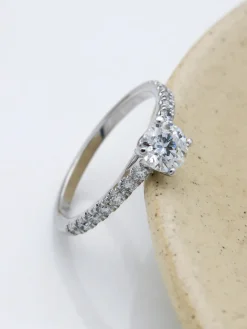 Anillo Venecia Diamantes 0,90ct DF-VS1 IGI Oro Blanco 18K
