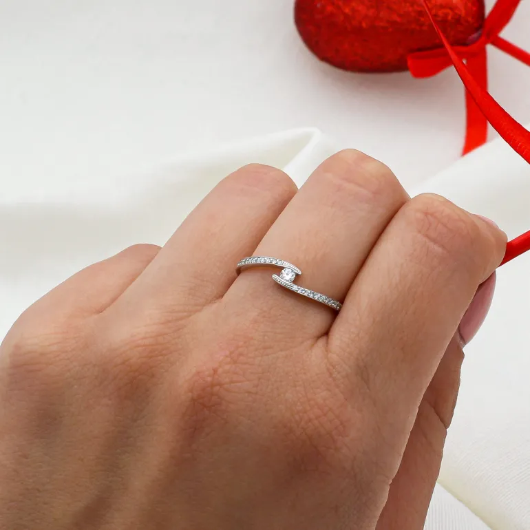Anillo Yin Diamantes 0,17ct G-VS Oro Blanco 18K