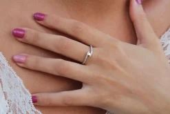 Anillo Yin Diamantes 0,17ct G-VS Oro Blanco 18K