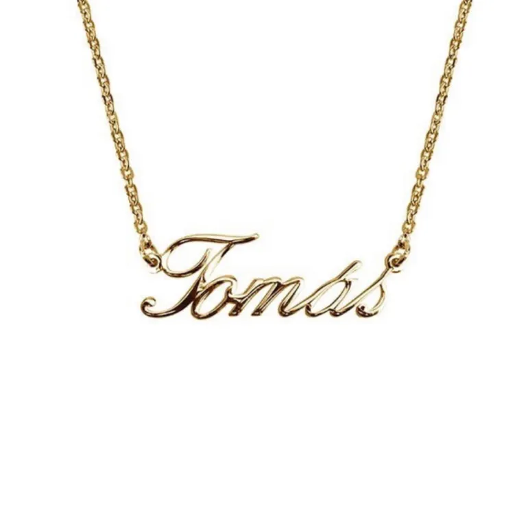 Collar Nombre Letra Inglesa Plata Dorada