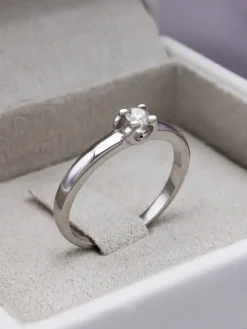 Solitario Olivia Diamante 0,10ct G-VS Oro Blanco 18K